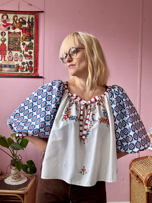 Embroidery and lace blouse with red stripes binding