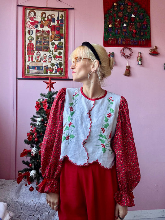 Birds and red sleeves blouse