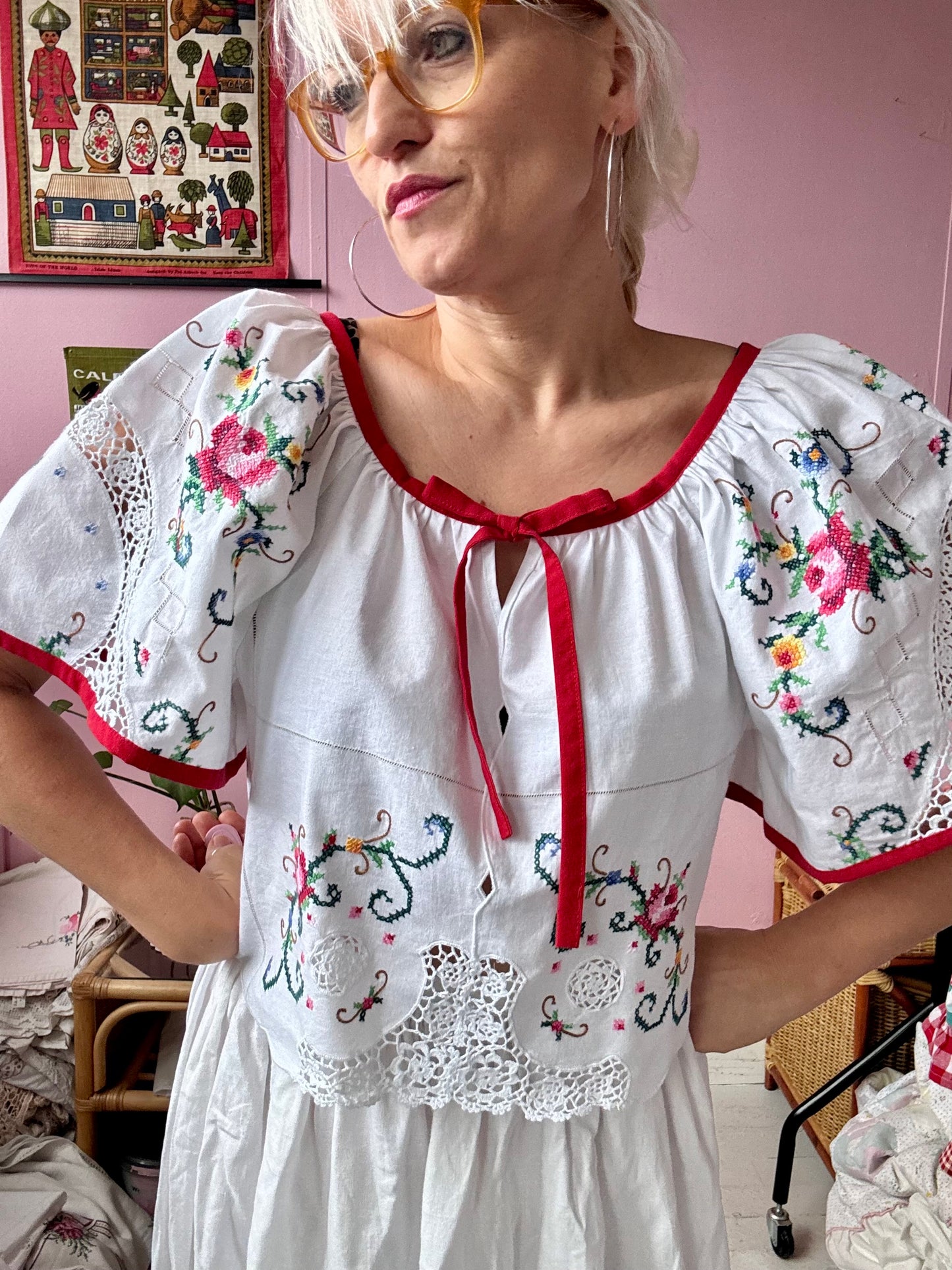 Embroidery blouse with red trim