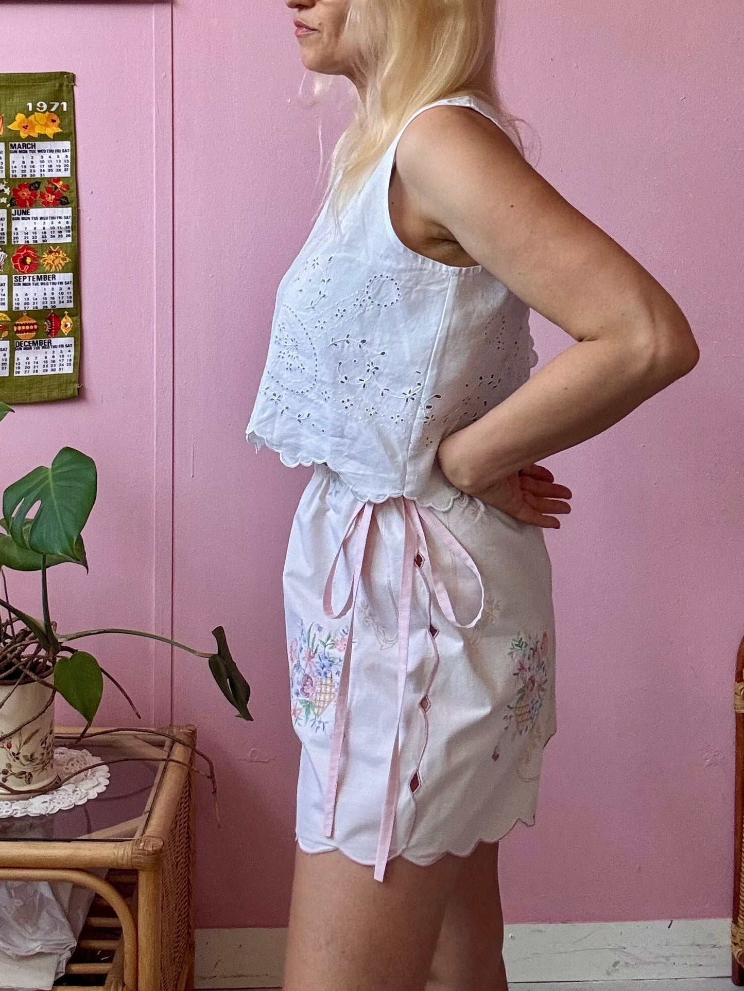 Cream shorts with pink bows