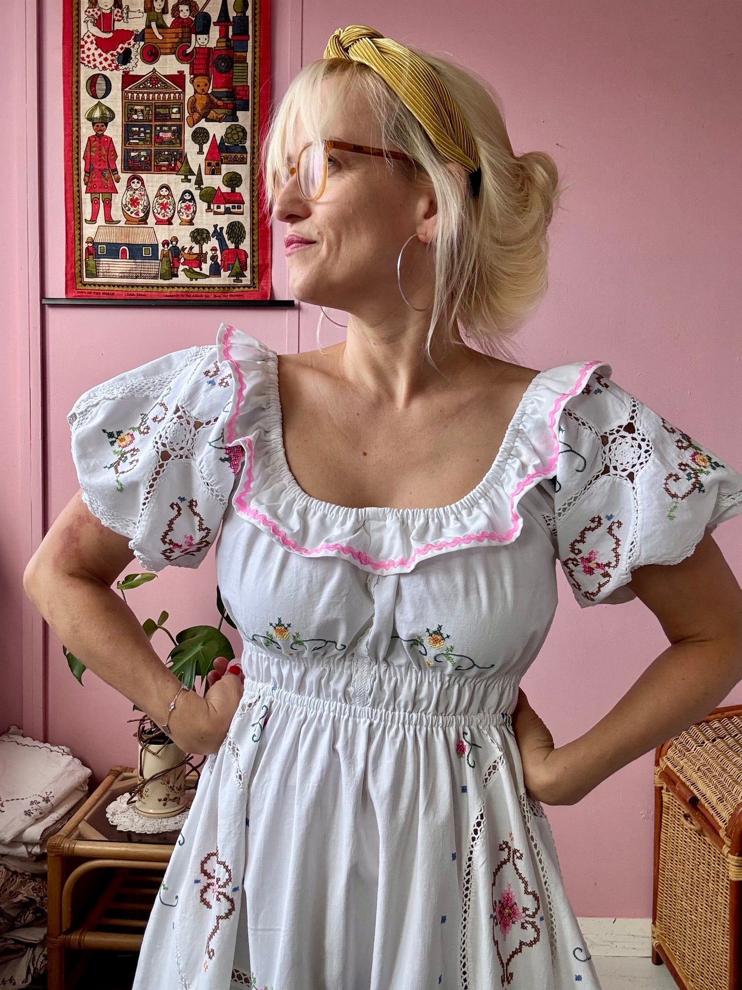 Embroidery maxi/midi dress