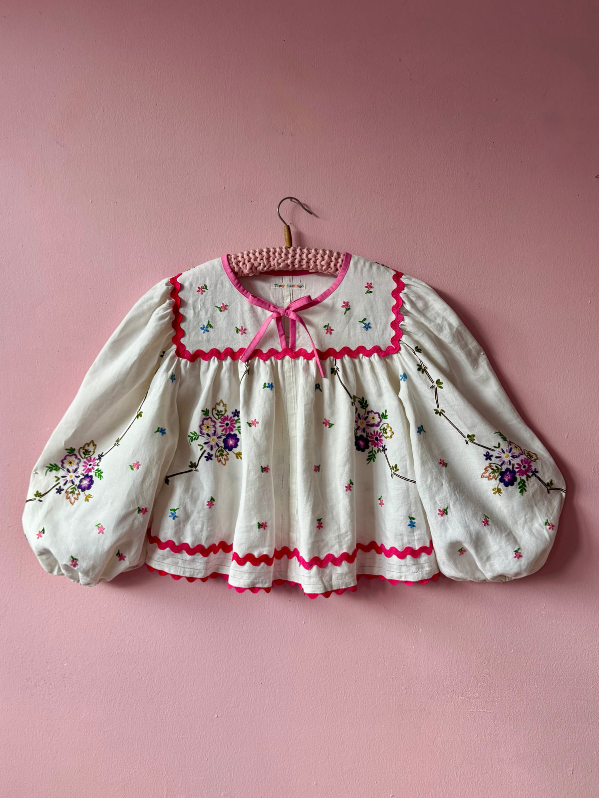 Linen floral blouse with pink ric rac