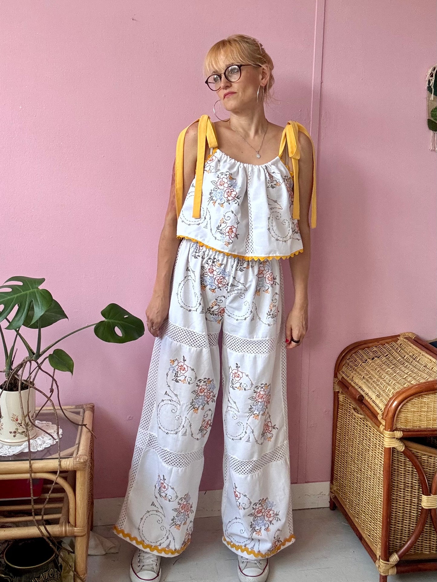 Trousers set with yellow straps and ric rac
