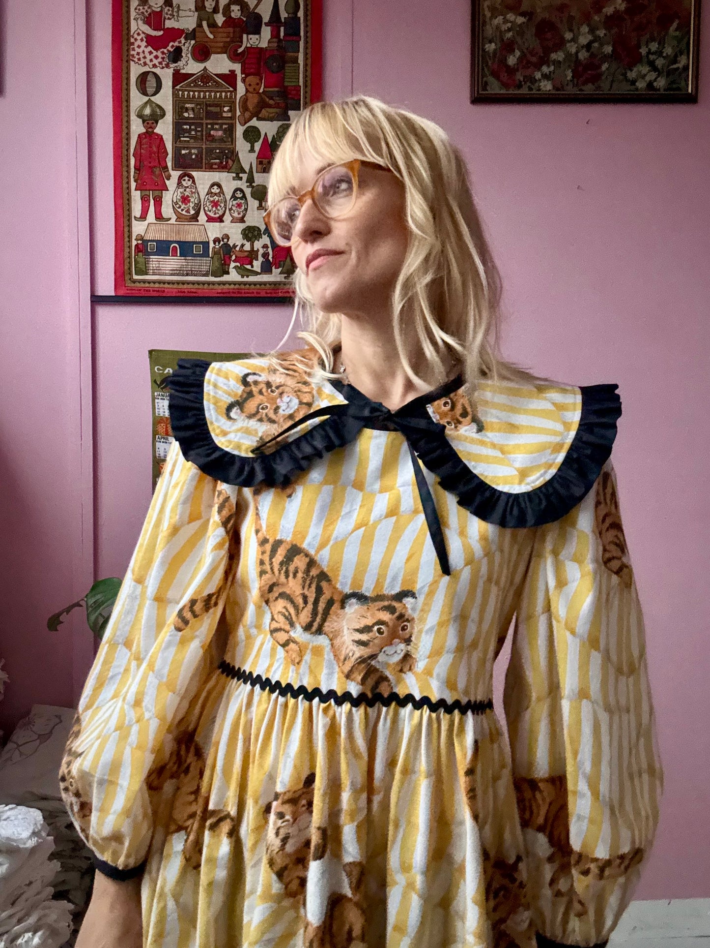 Tiger maxi dress with detachable collar