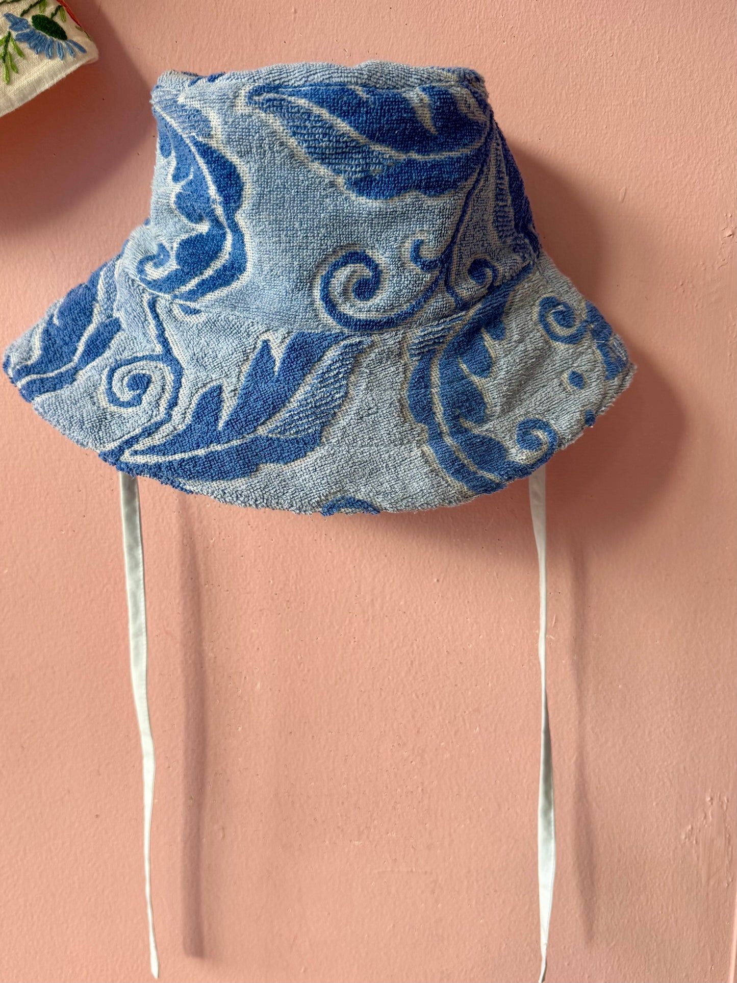 Blue vintage towel bucket hat