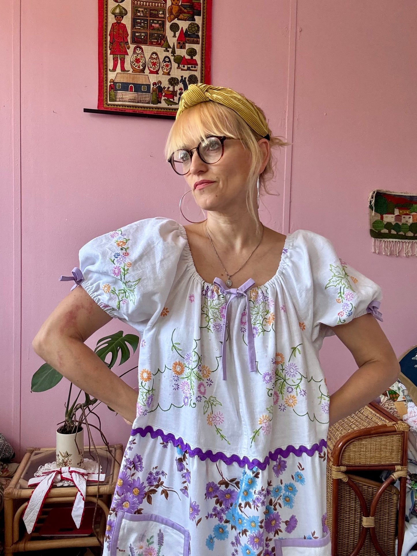 Maxi dress with 3 layers and sleeves