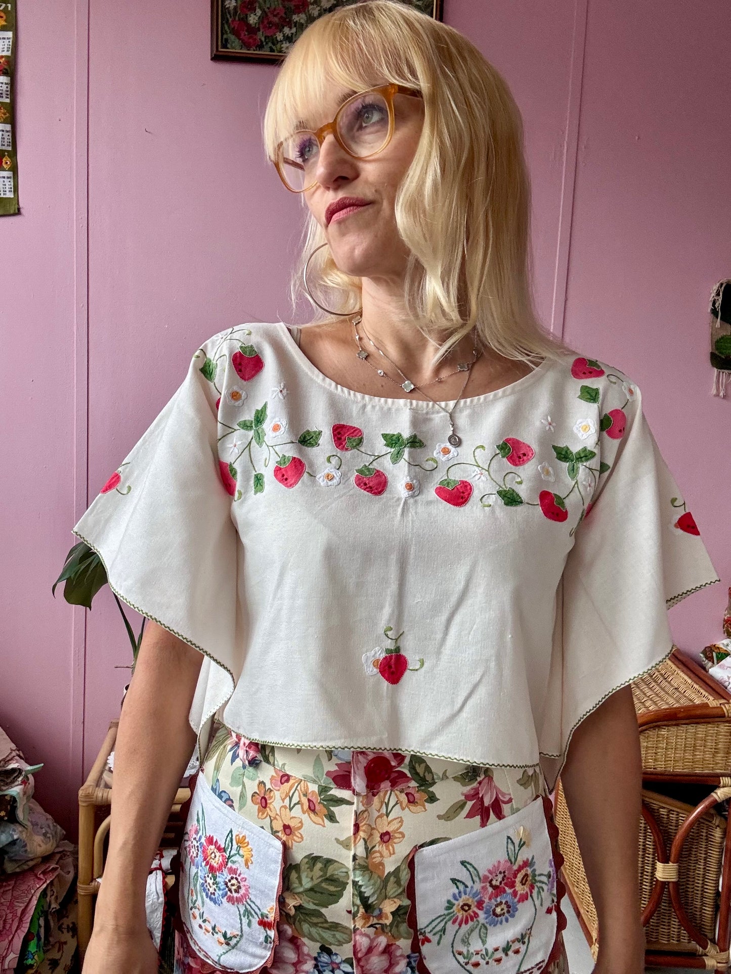 Strawberry basic top