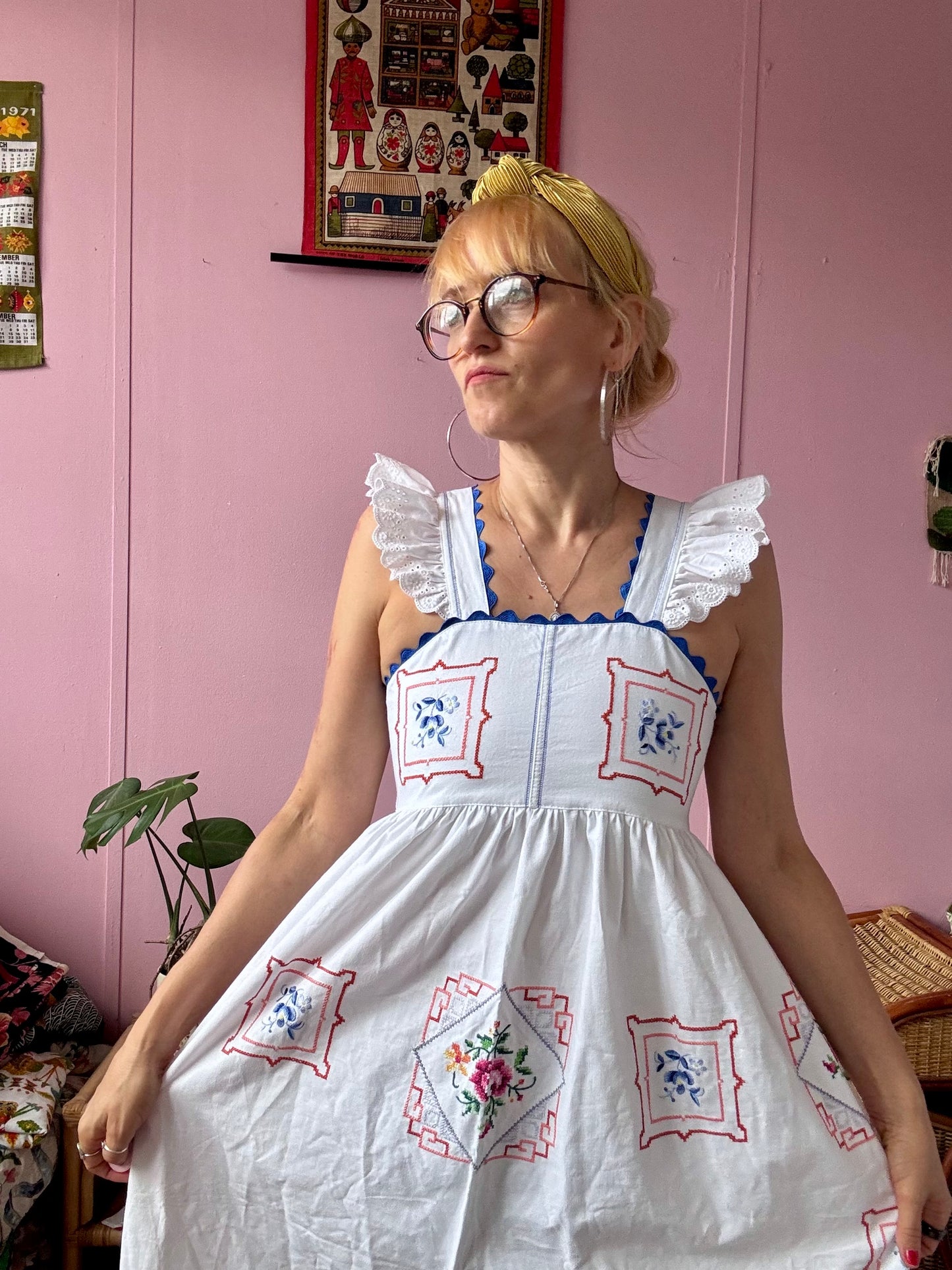 Maxi dress with embroidery and blue ric rac