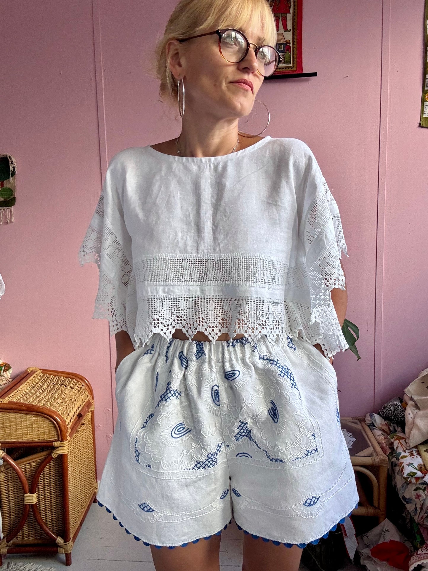 Basic top with lace