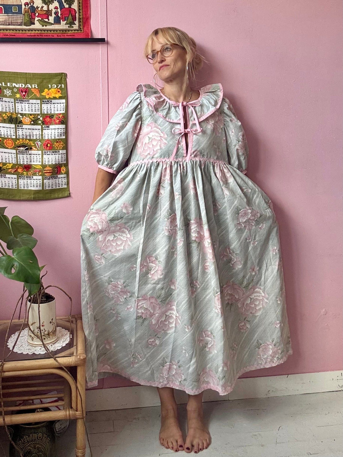 Pink/grey roses maxi dress