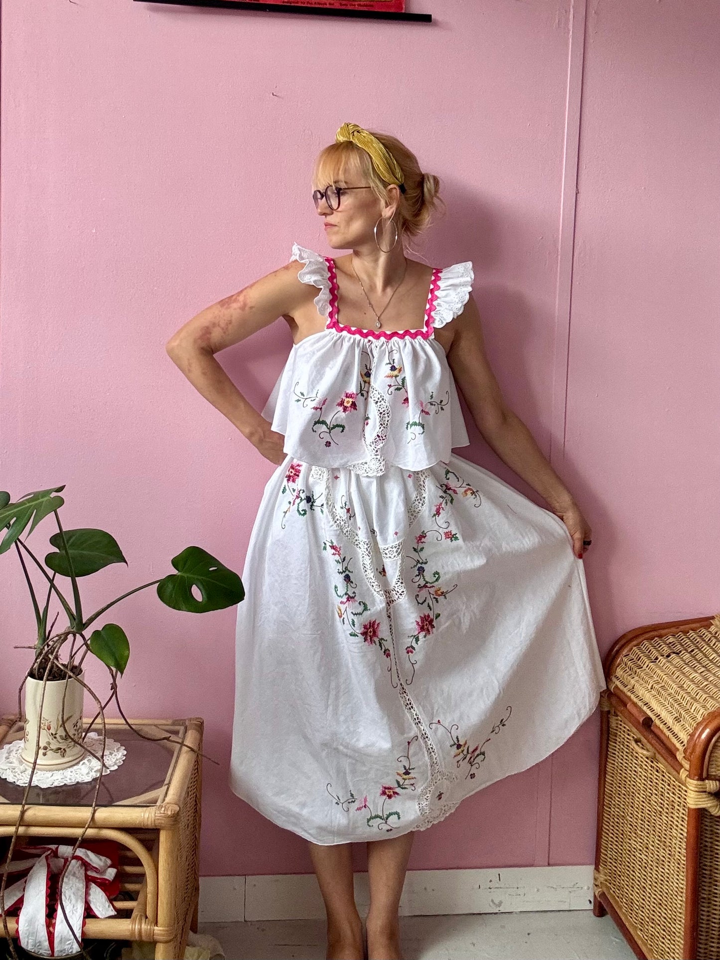Skirt set with pink ric rac
