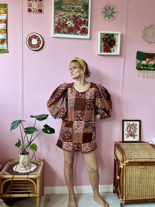 Brown vintage patchwork print mini dress with pockets -Petite