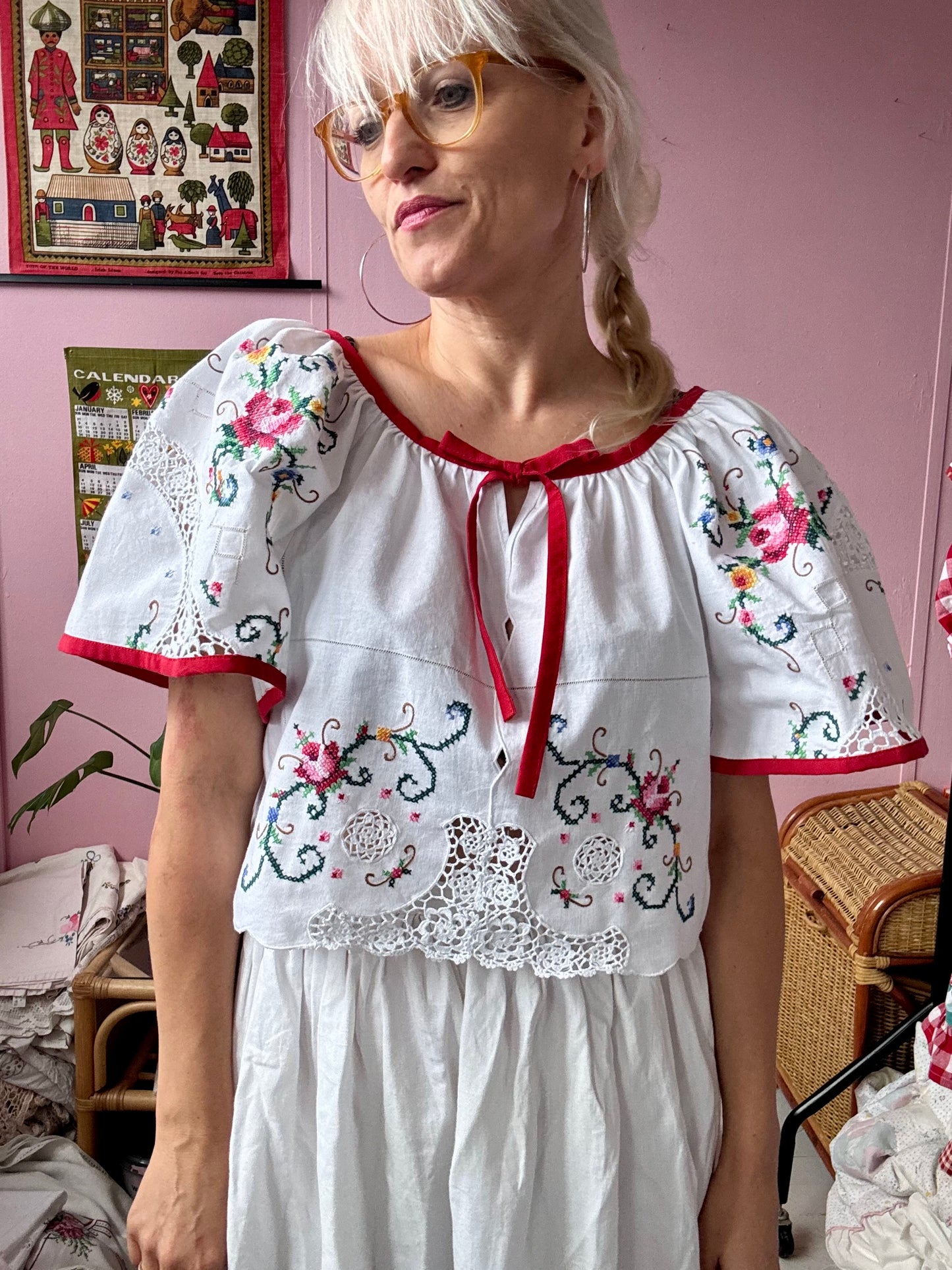 Embroidery blouse with red trim
