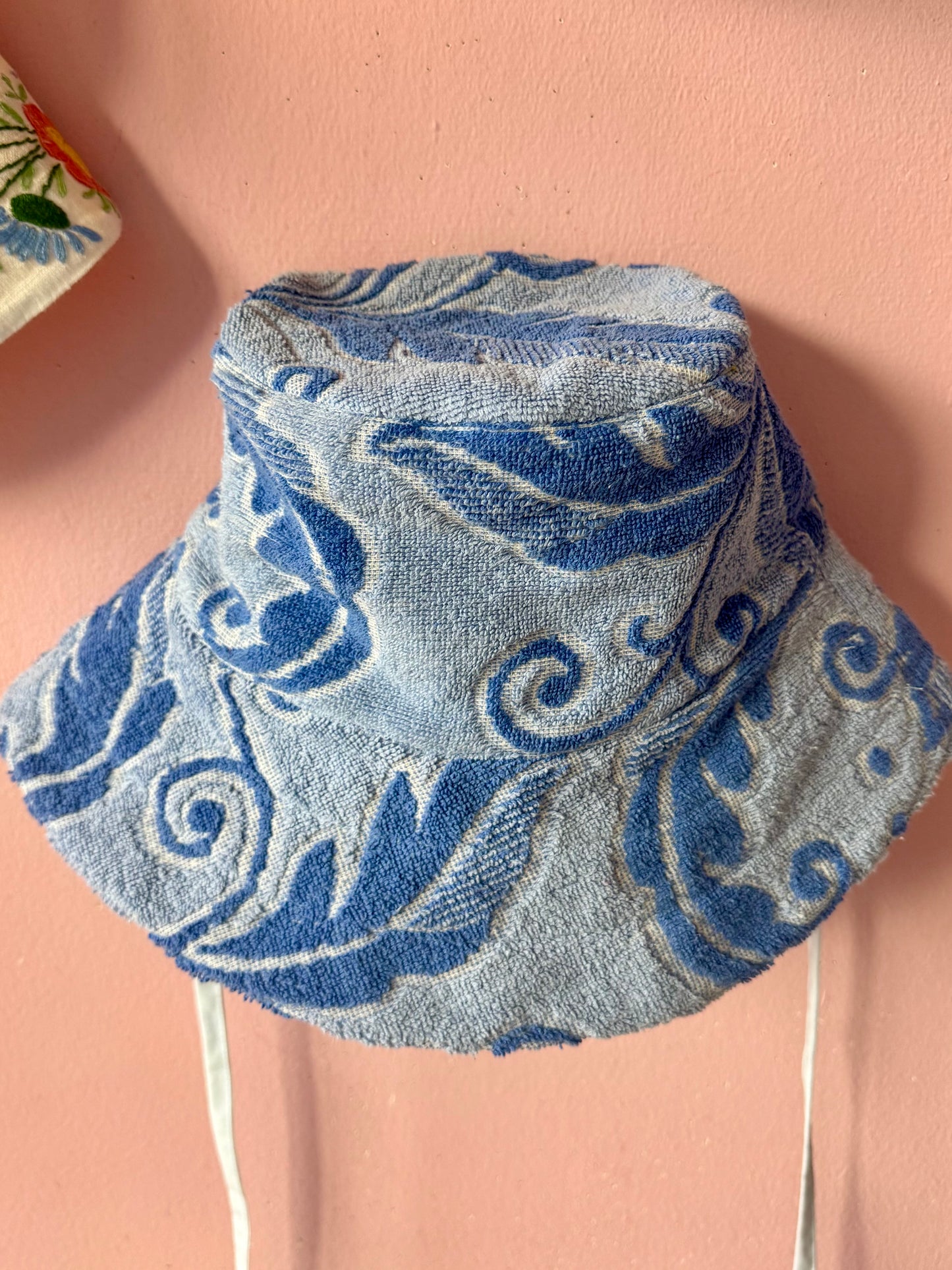 Blue vintage towel bucket hat