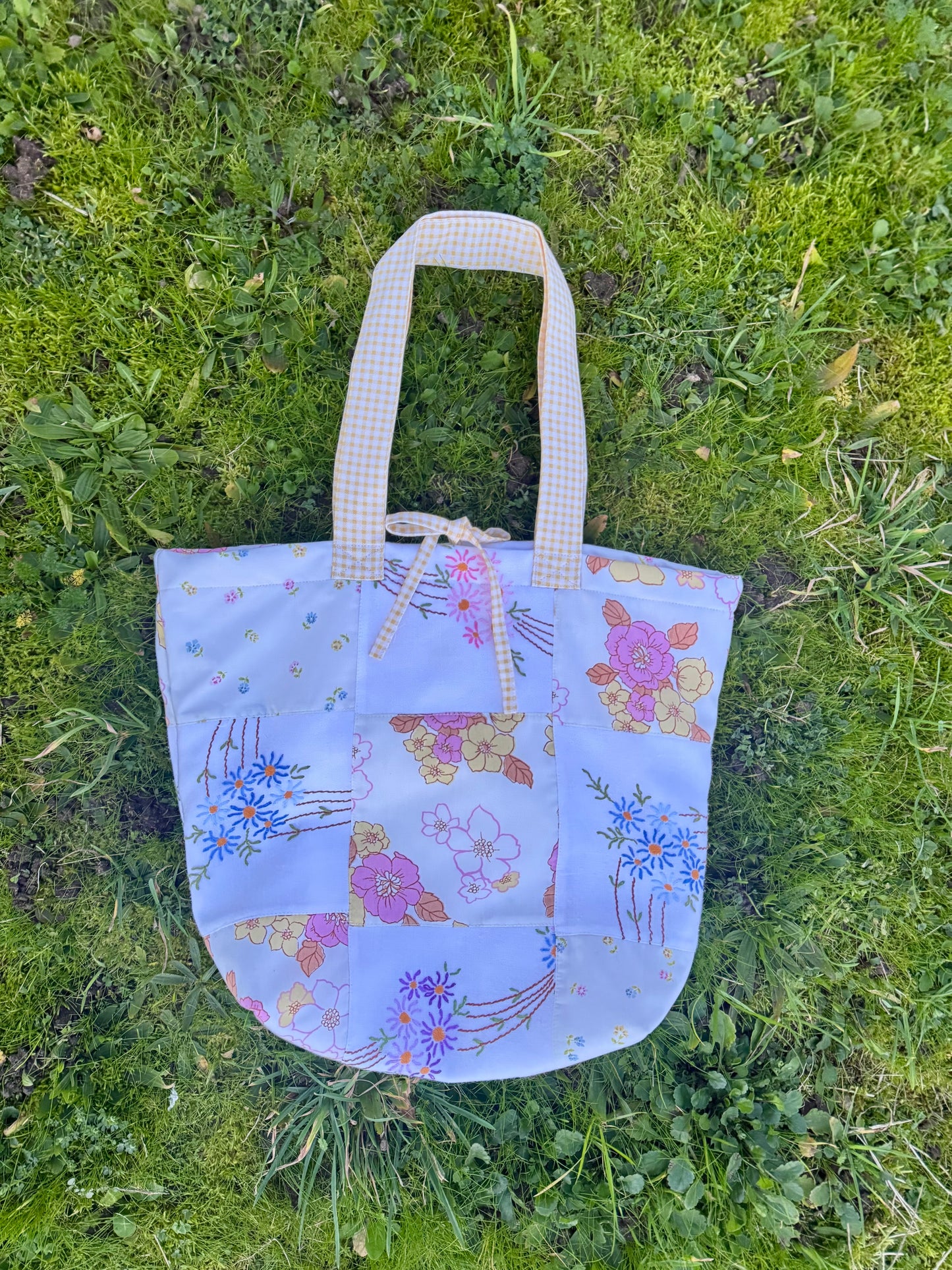 Patchwork bag with gingham straps