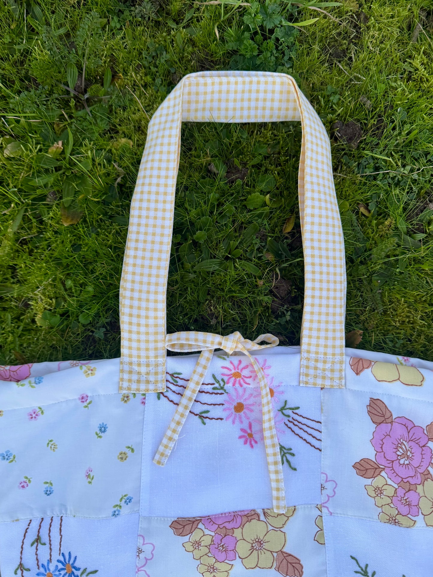 Patchwork bag with gingham straps