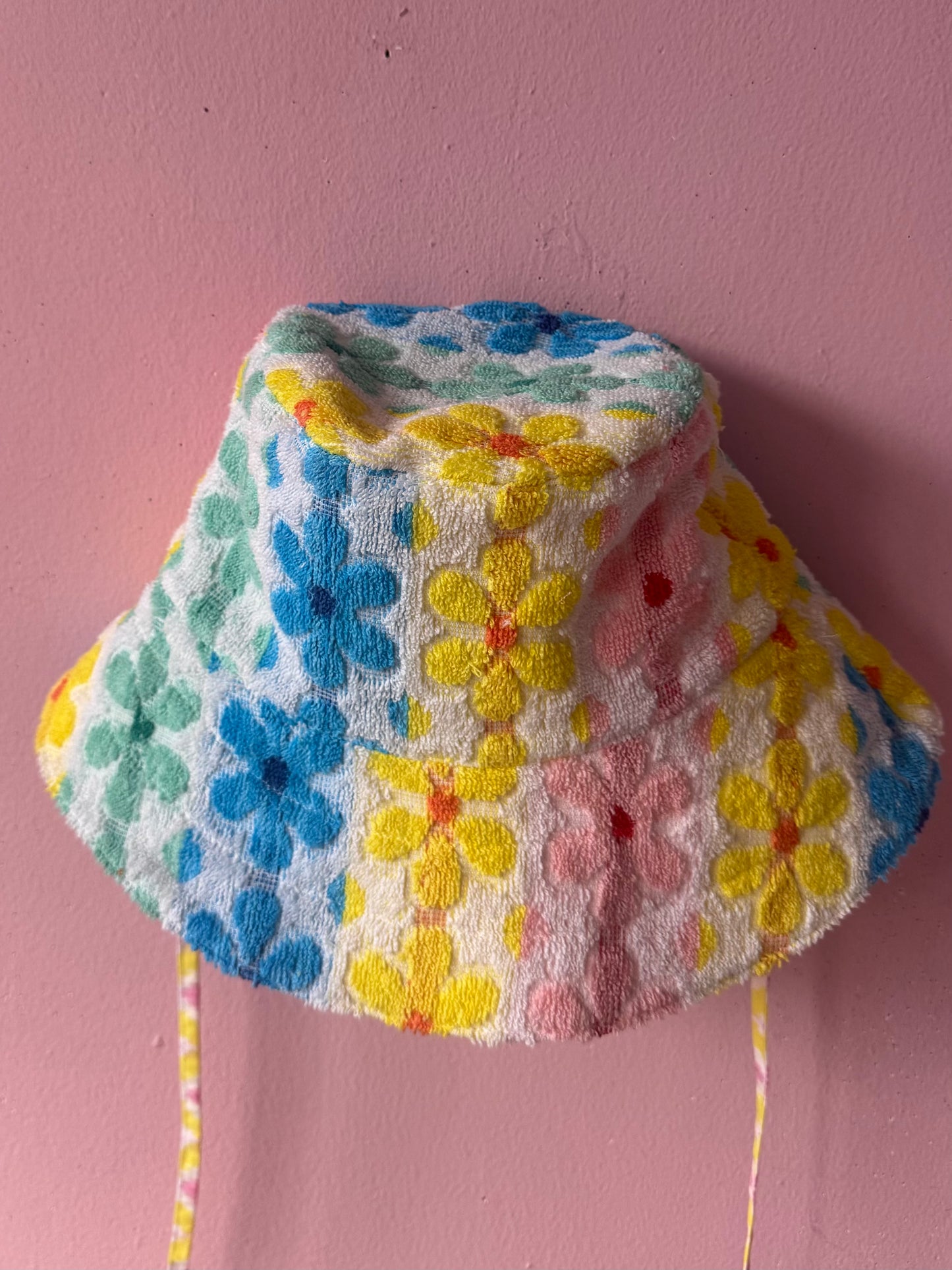 Floral vintage towel bucket hat