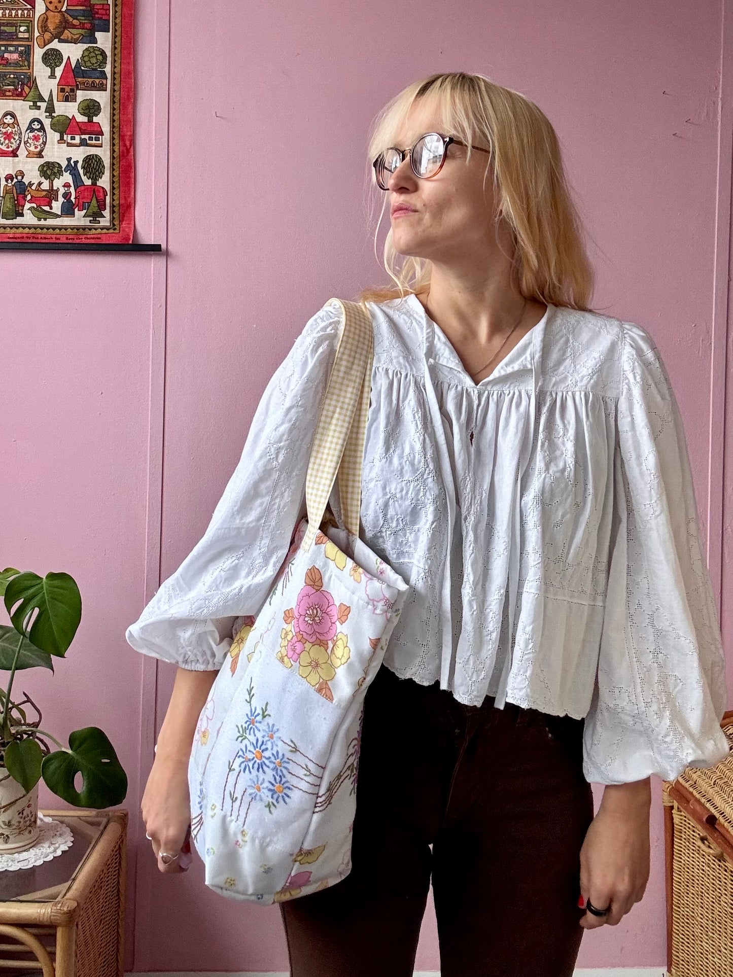 Patchwork bag with gingham straps