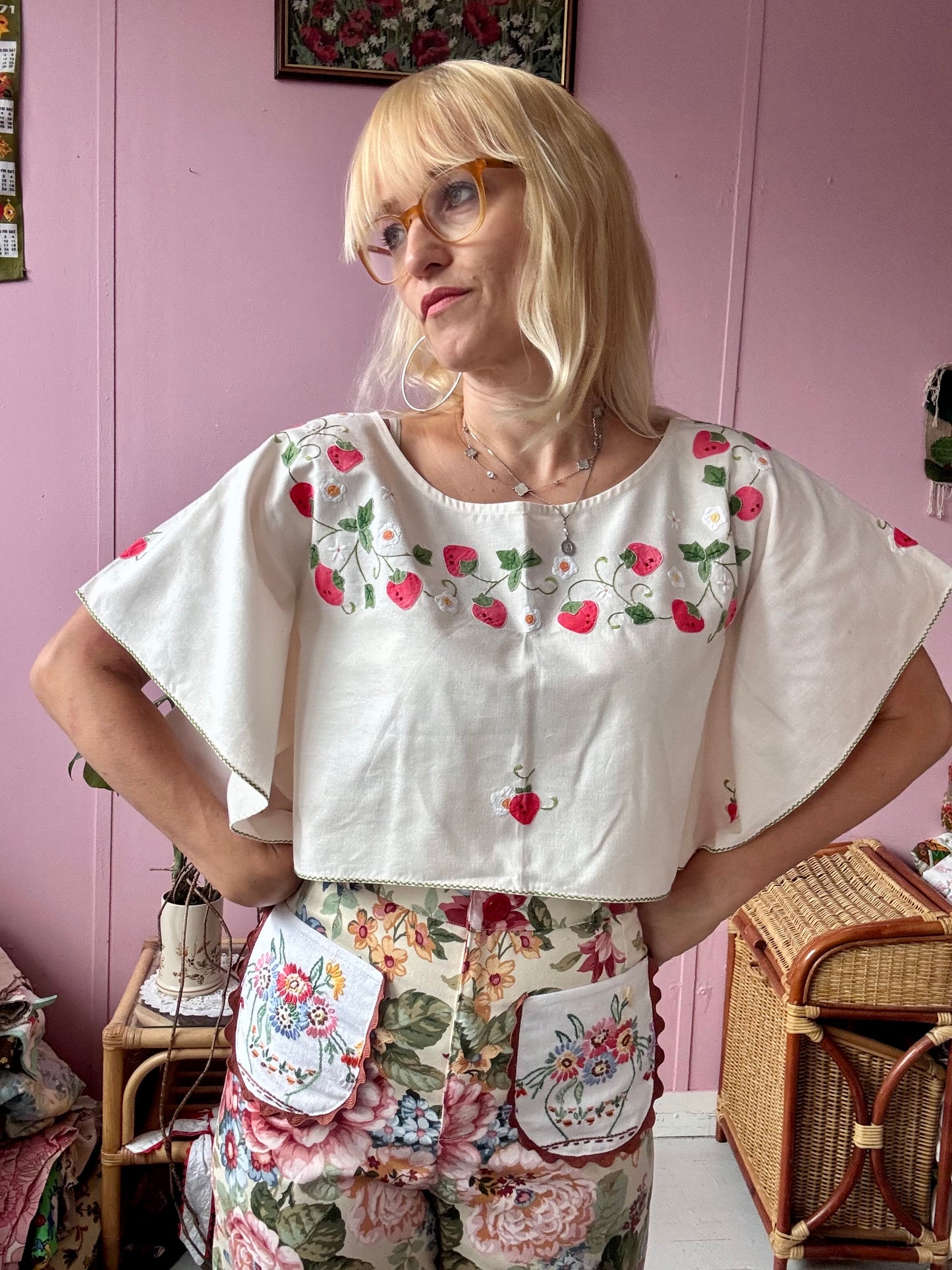 Strawberry basic top