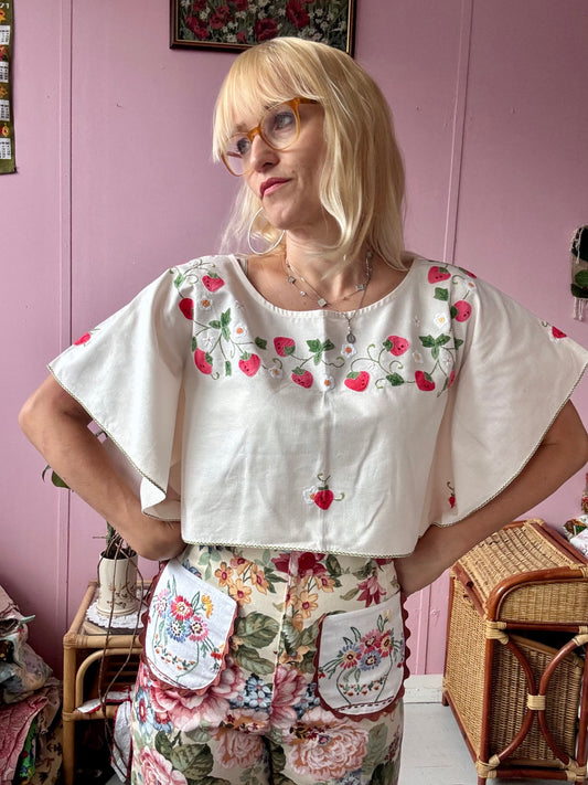 Strawberry basic top