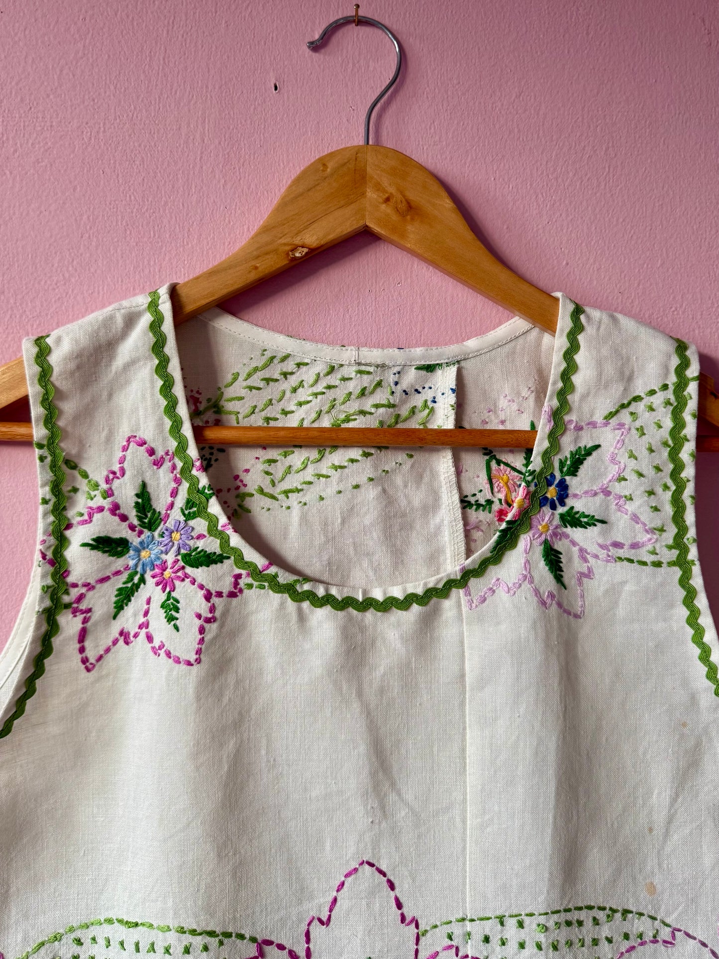 Floral embroidery shorts set