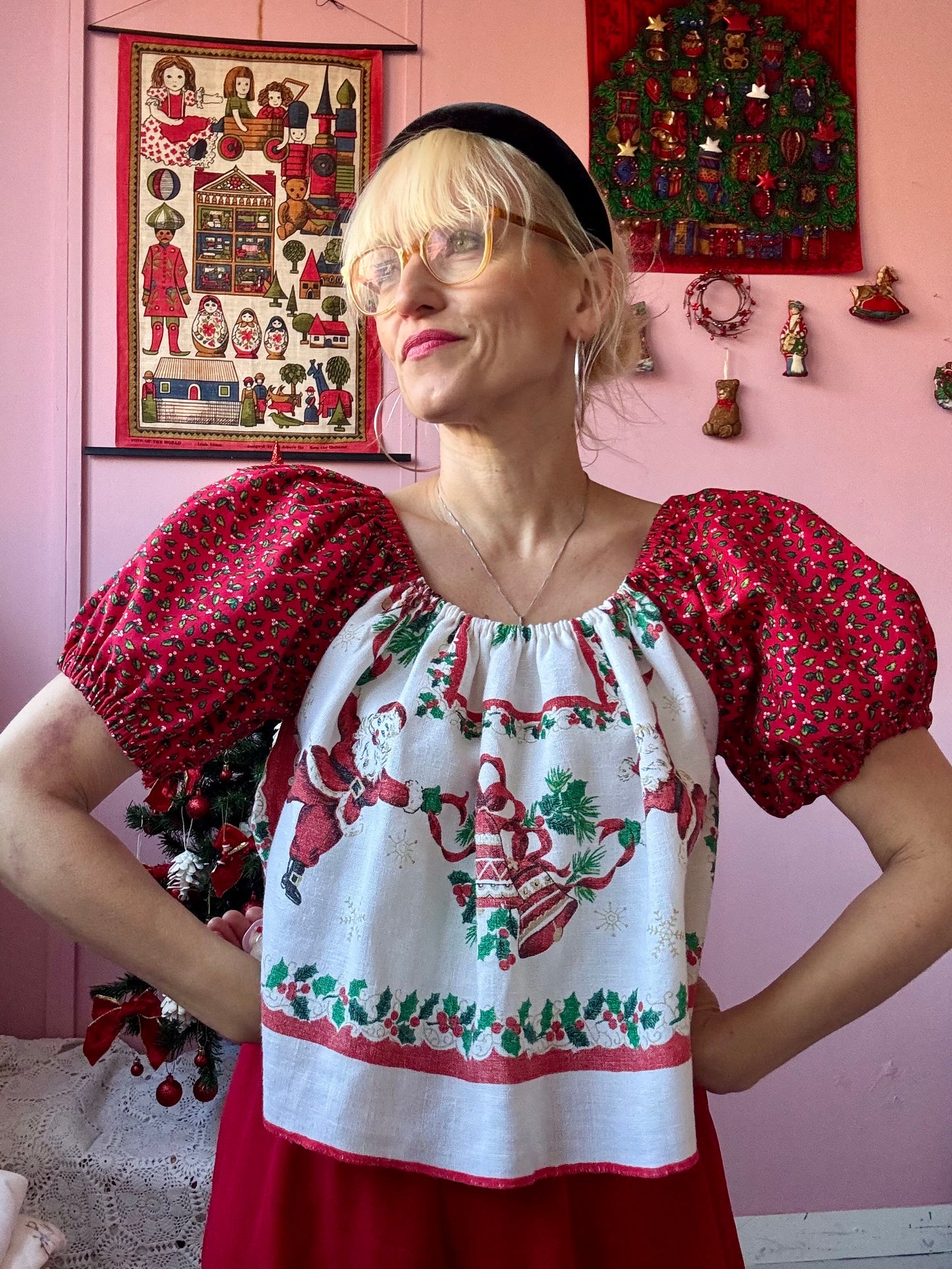 Christmas blouse with red sleeves