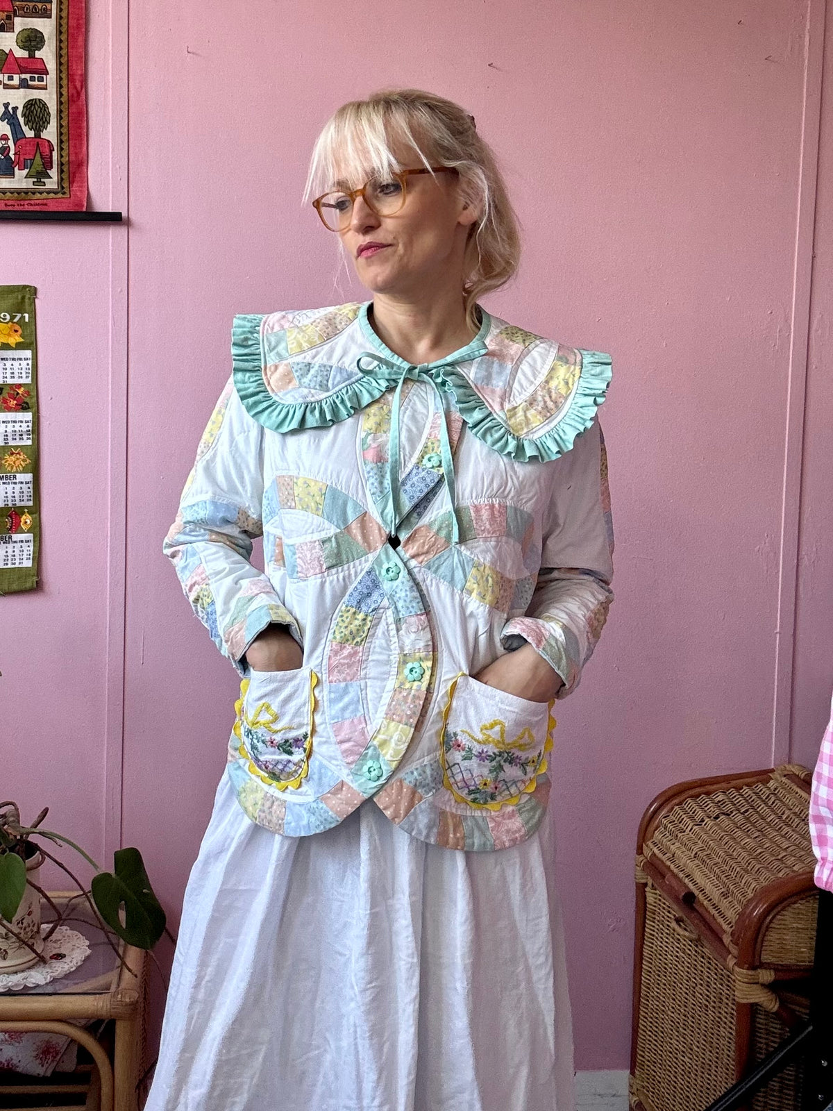 Green patchwork jacket with detachable collar