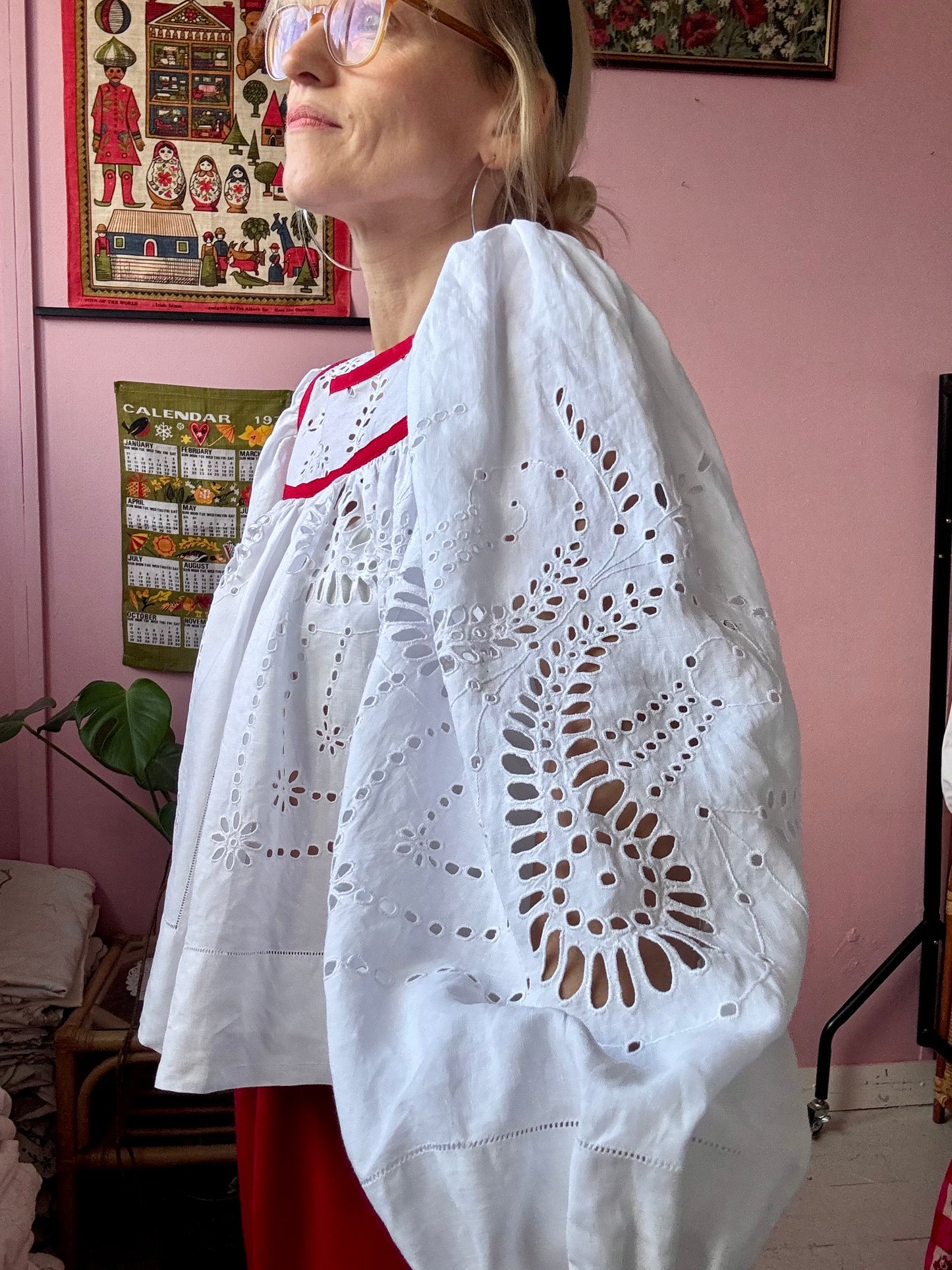 White blouse with red binding