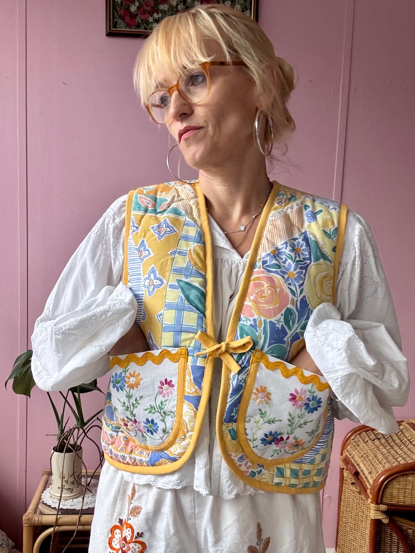 Floral vest with yellow binding