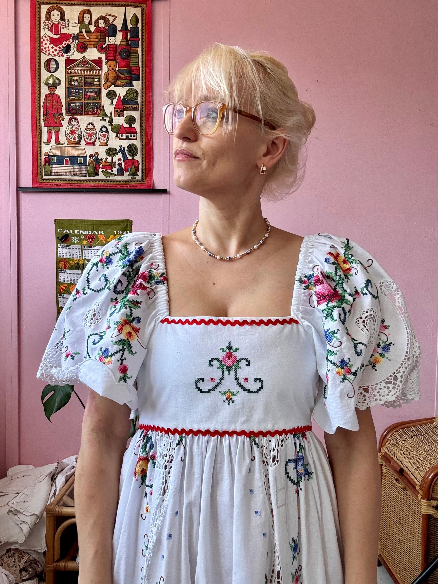 Roses embroidery maxi dress