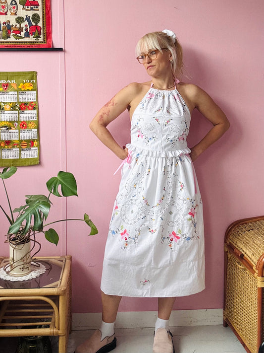 Embroidery skirts set