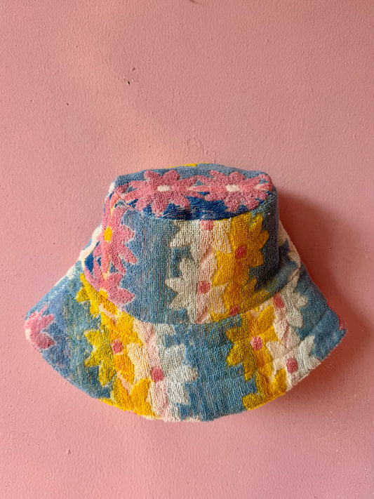 Floral and dots bucket hat