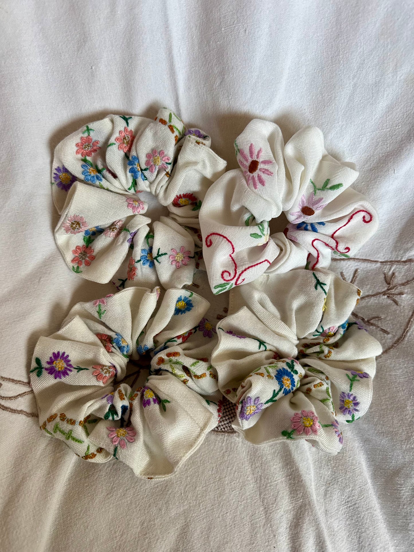 Set of 3 scrunchies